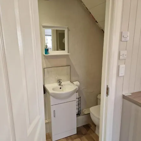 Central, Cute Appt, The Cupboard Prázdninový dům