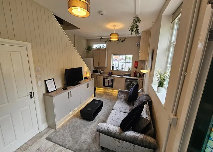 Central, Cute Appt, The Cupboard * Carlisle (Cumbria)